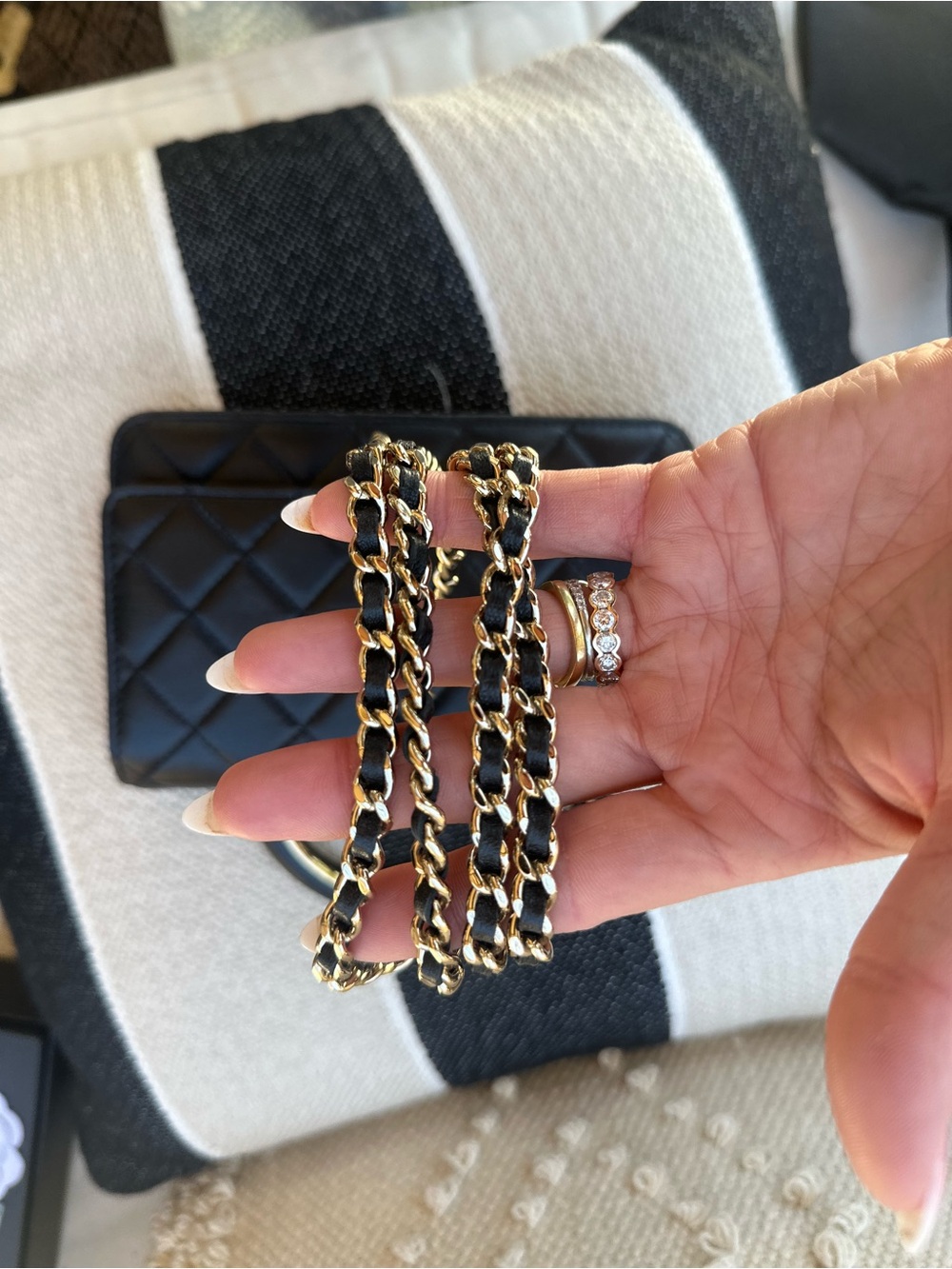 Chanel Wallet On Chain with Handle Lambskin & Gold Black - Picture 6 of 16